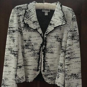 Elegant Joseph Ribkoff Short Dress Jacket with Ruffled Trim. Size 14